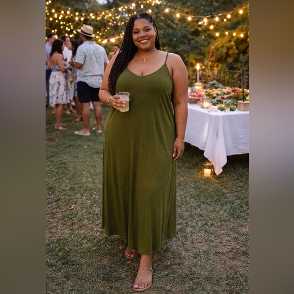 BN Zenana Premium Plus Size Olive Green V-Neck Maxi Dress W/Pockets Various - Picture 11 of 12